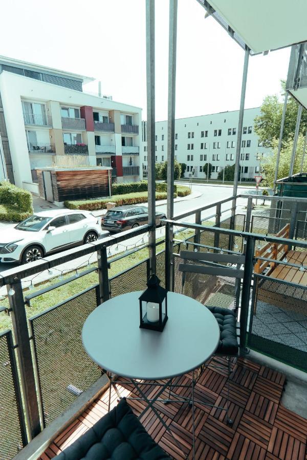 Apartment Modern Und Gemuetlich Ggue. Uni-Passau, Tg-Stellplatz, Balkon Dış mekan fotoğraf